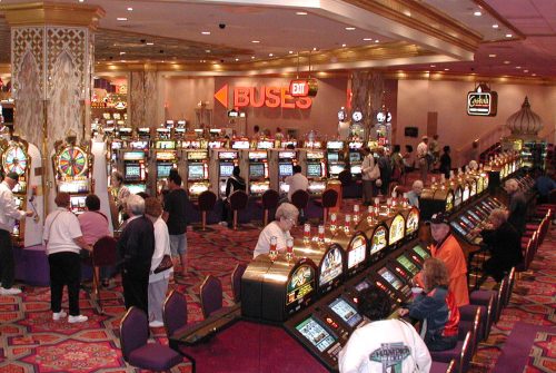 Understanding Withdrawal Policies: Can You Request Winnings from Online Casino Games at Any Time?