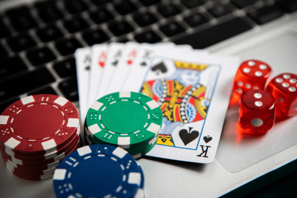 The role of RNGs in online casinos: ensuring fairness and randomness